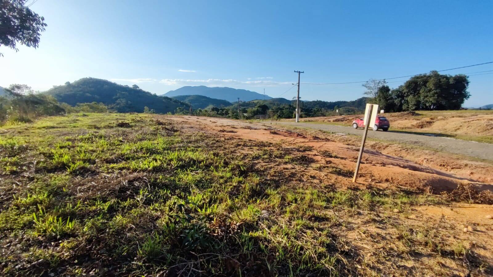 #98 - Terreno para Venda em Rio Bonito - RJ