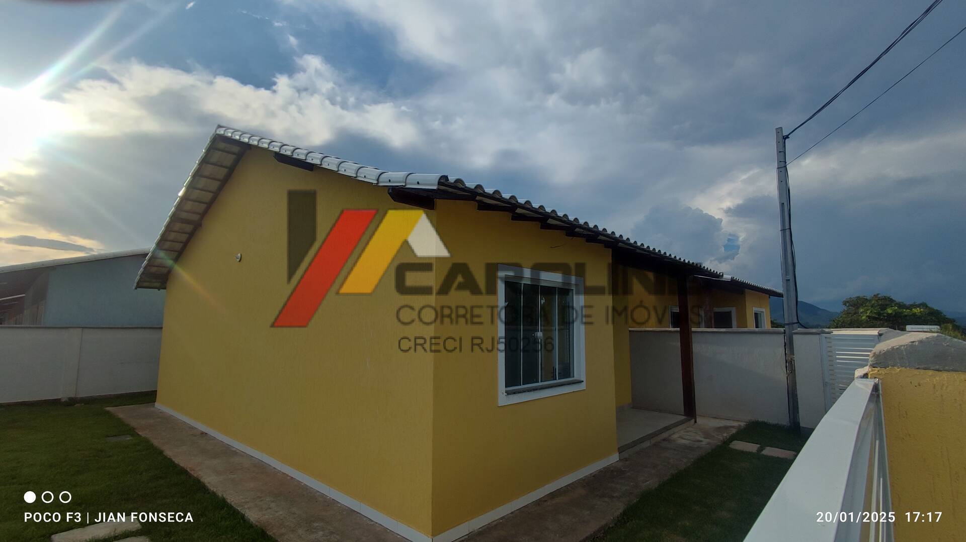 Casa à venda com 2 quartos, 58m² - Foto 2