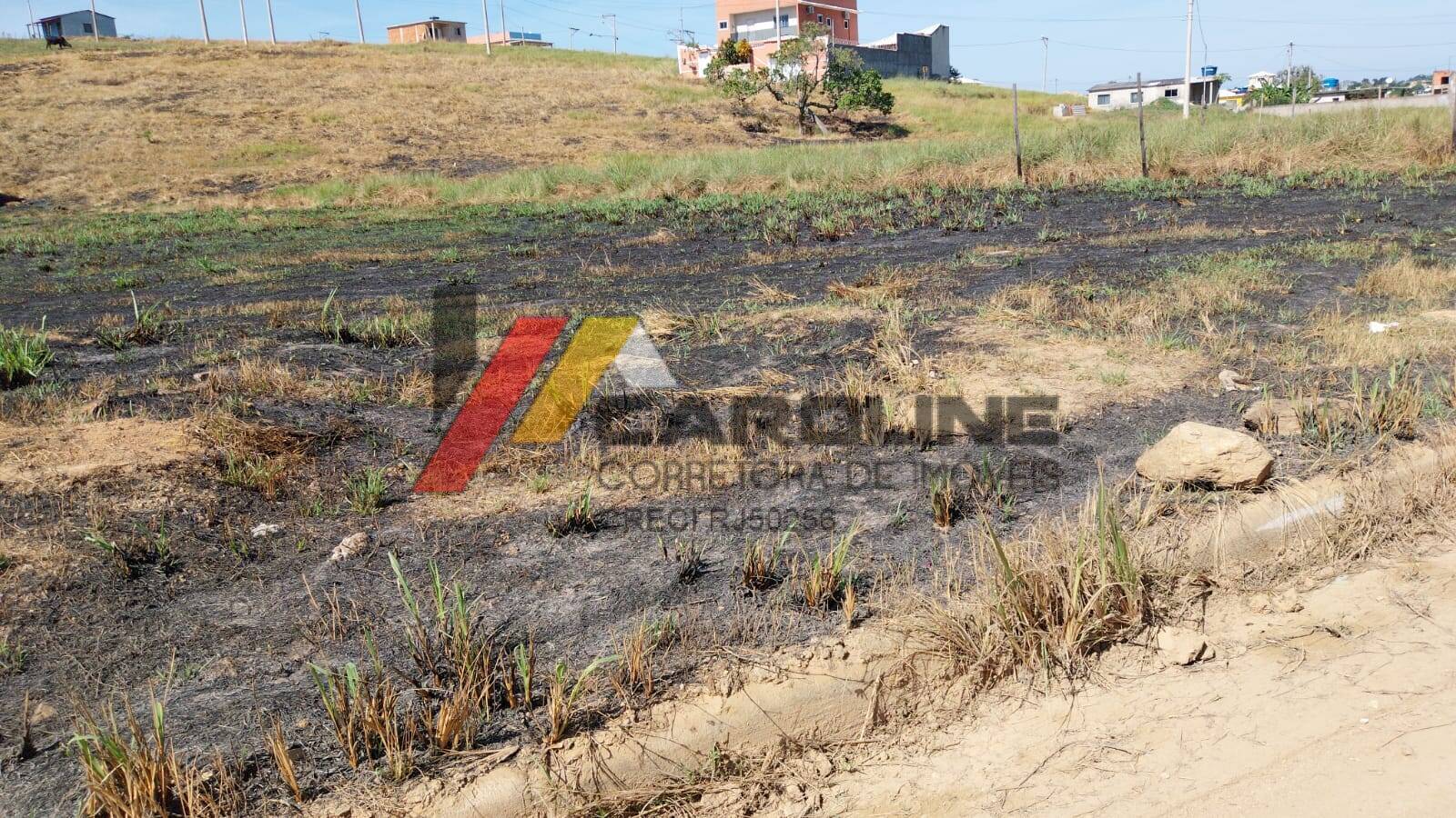 Terreno à venda, 450m² - Foto 2