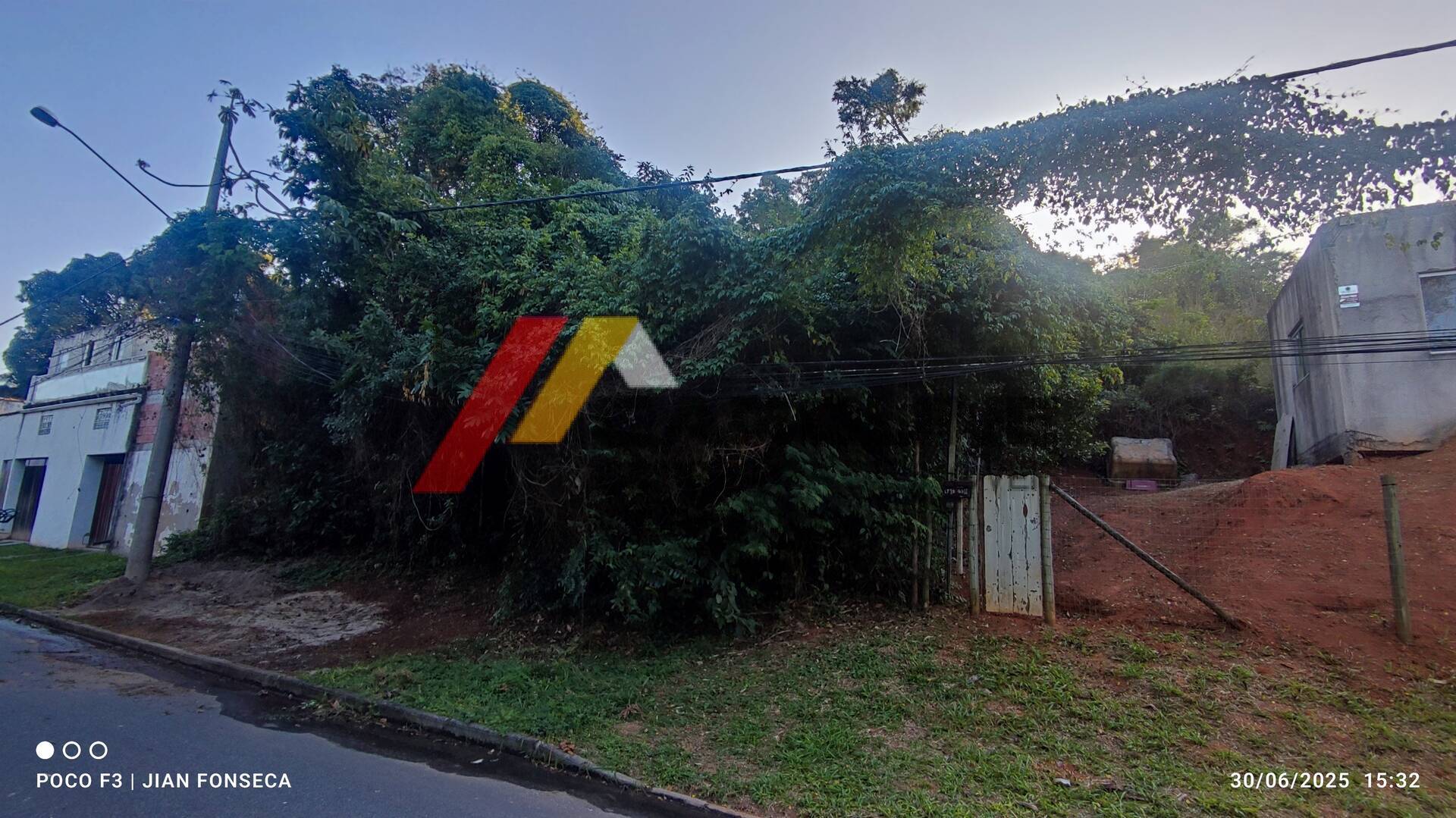 Terreno, 360 m² - Foto 1