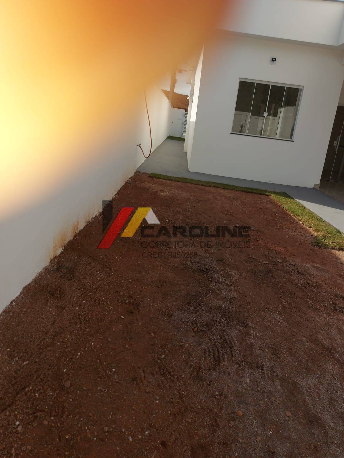 Casa à venda com 2 quartos, 75m² - Foto 3