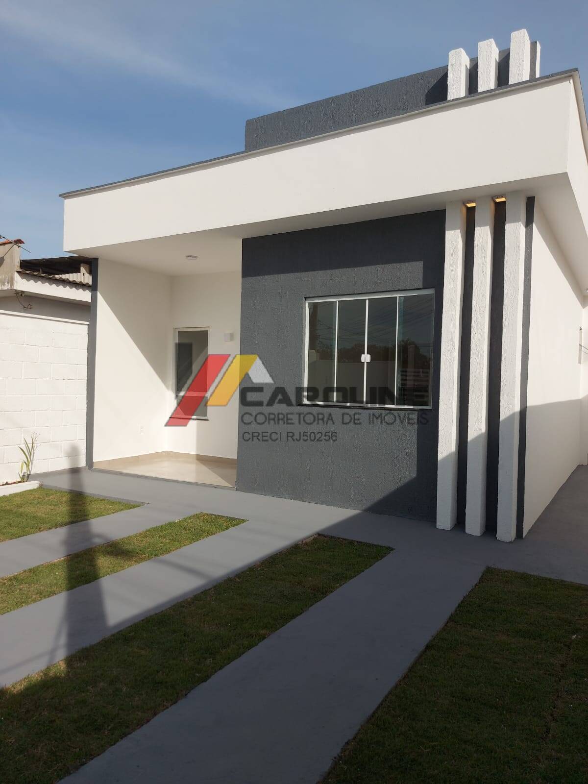 Casa à venda com 2 quartos, 75m² - Foto 1